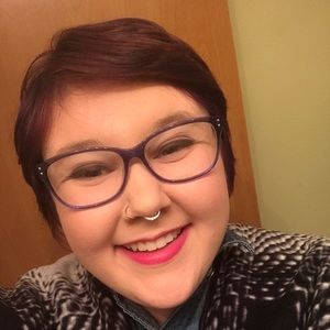 Meet your Posher, Savannah